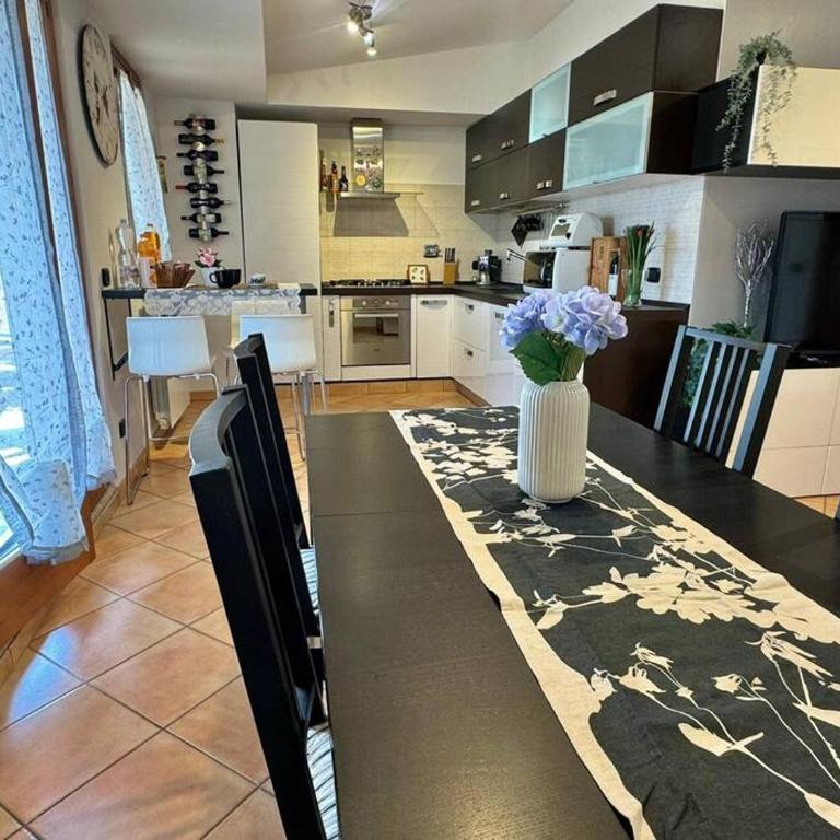 Attico Belvedere - metro C e posto auto - Apartment mit 1 Schlafzimmer und Terrasse - 21