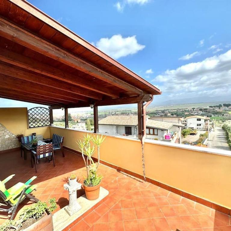 Attico Belvedere - metro C e posto auto - Apartment mit 1 Schlafzimmer und Terrasse - 46