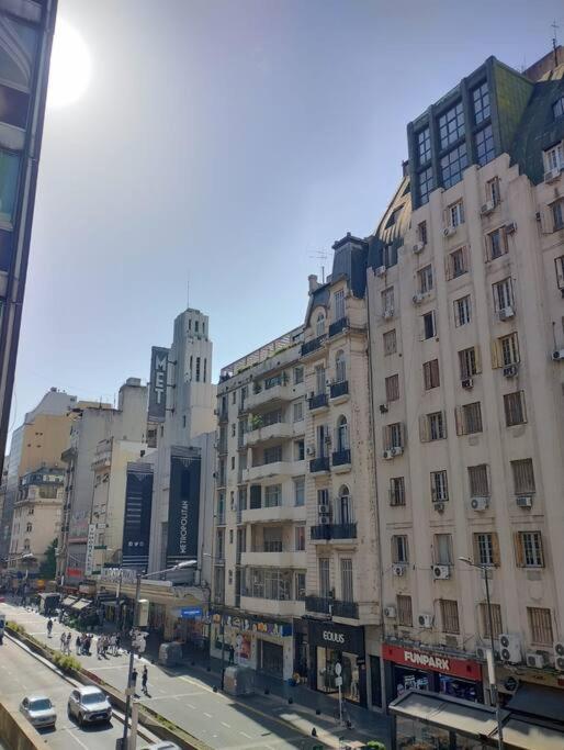 Corrientes LOFT - Apartamento de 2 dormitorios con vistas a la ciudad - 37