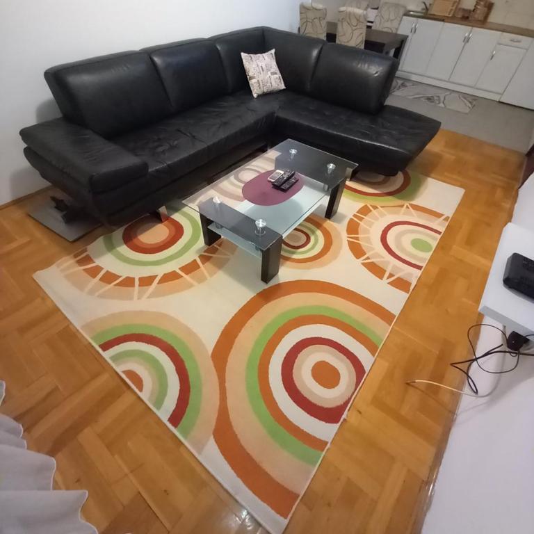 Apartment near hospital Podgorica - Apartman sa 2 Spavaće Sobe - 2