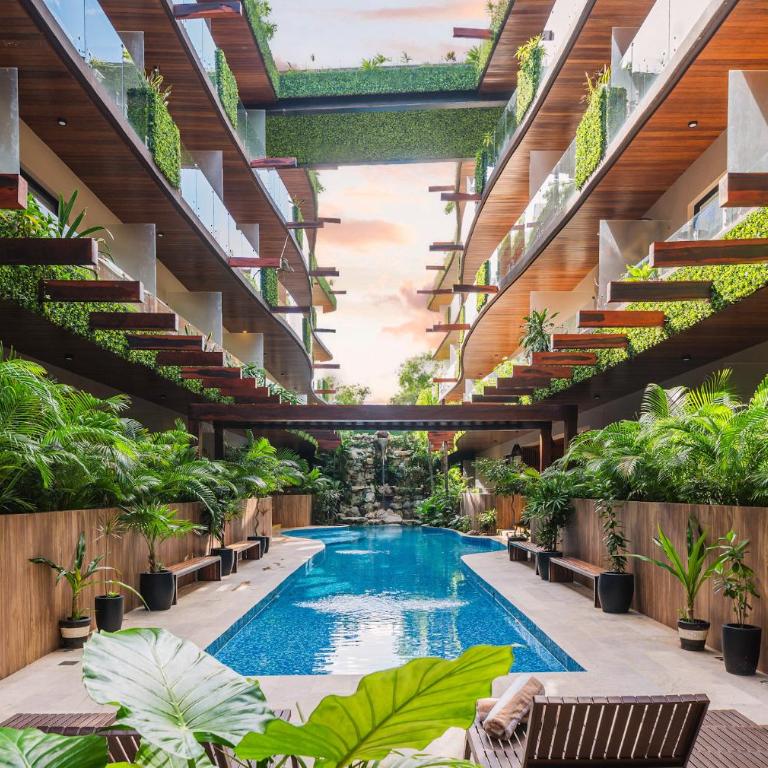 Central 2BR Sun Lover's Nest w Gym Rooftop SPA - Apartamento de 1 dormitorio - 2