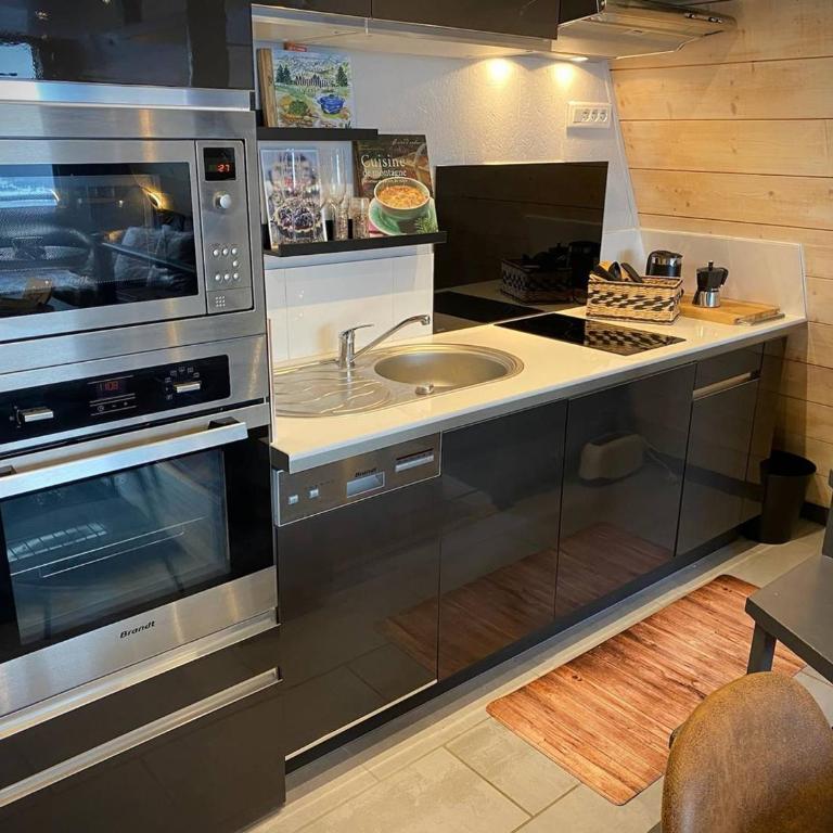 Chalet cozy avec jacuzzi et vue lac - Two-Bedroom Chalet - 3