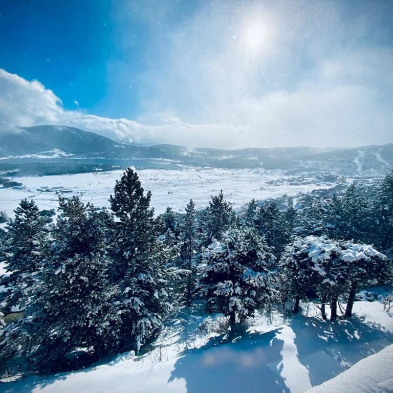 Chalet cozy avec jacuzzi et vue lac - Two-Bedroom Chalet - 13