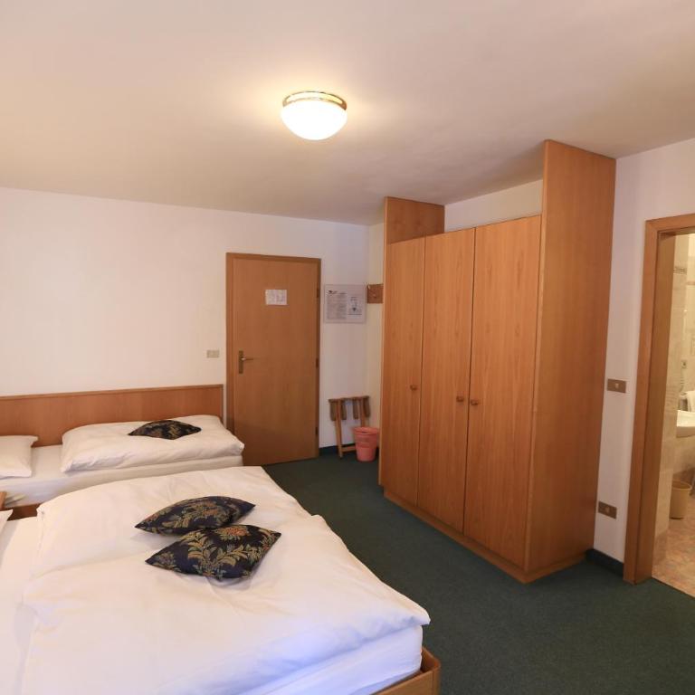 Albergo Arnica - Camera Tripla - 3