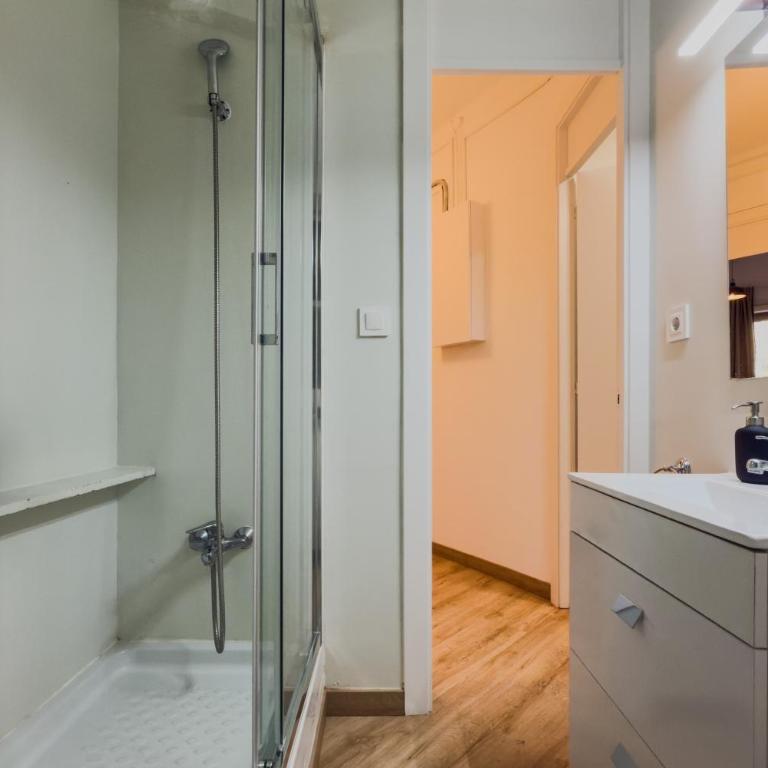 Plaza España 238 - Apartamento de 3 dormitorios con balcón - 16