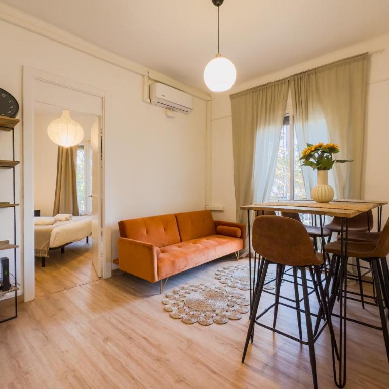 Plaza España 238 - Apartamento de 3 dormitorios con balcón - 6