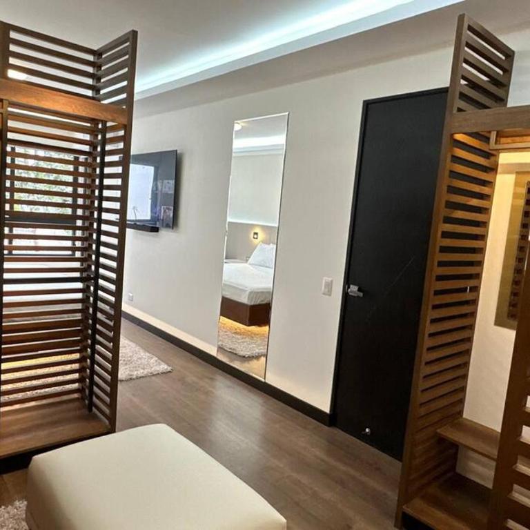 Deluxe Apartment in San Isidro - Two-Bedroom Apartment - 34