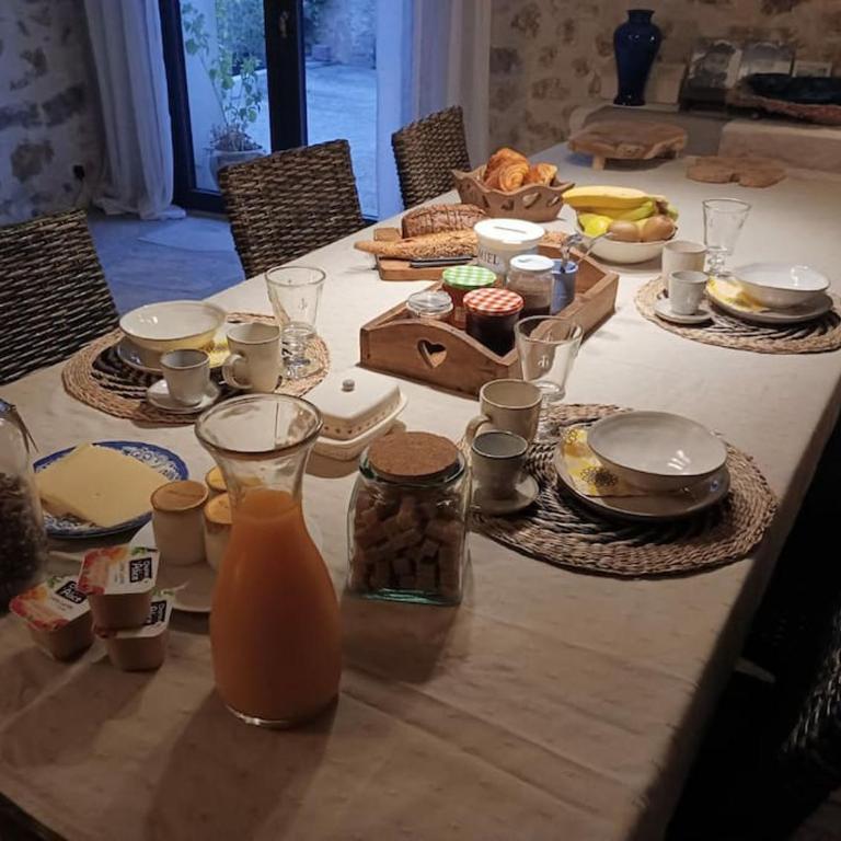 Chambre d'hôte Les Oulies Bédoin - Chambre Triple avec Terrasse - 12