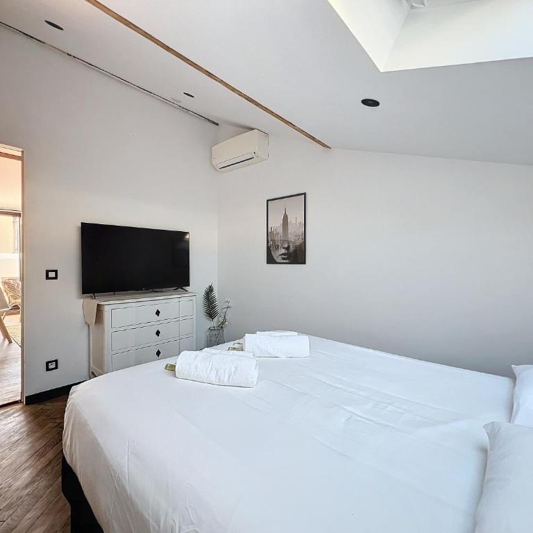 140m2 terrasse avec vue, 3 chambres, centre-ville - Appartement 3 Chambres - 16