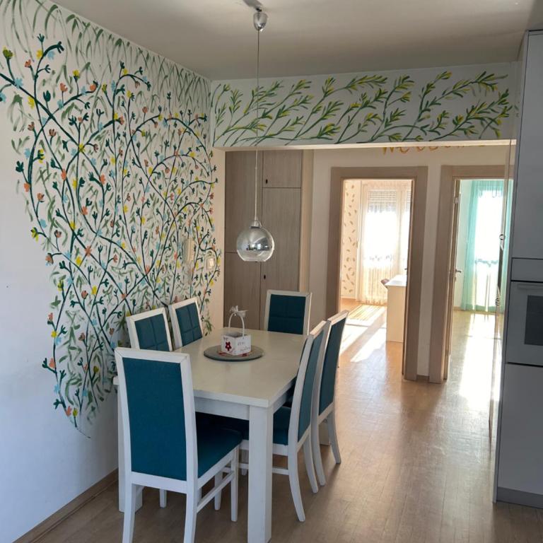 Ana’s 2 bedrooms lovely flat - Apartman sa 2 Spavaće Sobe - 7