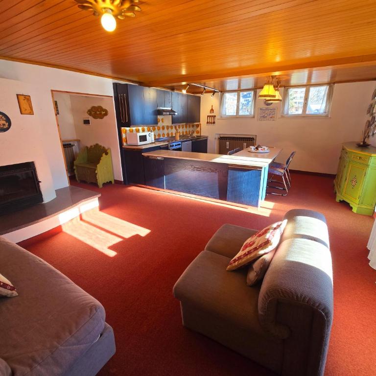 Le Vette di Moena - Alpine Stay Apartments - Appartamento con 2 Camere da Letto e Vista Città - 4