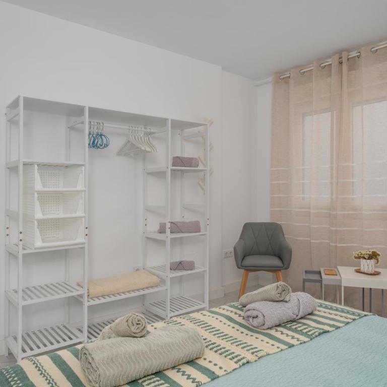 Premium Oldtown Beach House "La Pita" with Terrace and Parking - Casa de 4 dormitorios - 9