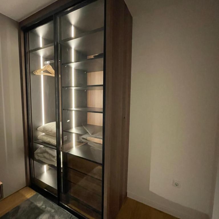joy apartment 29 - One-Bedroom Apartment - 10