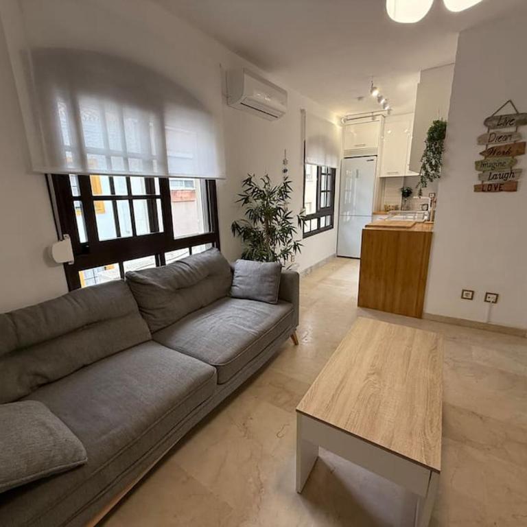 Apartamento Moderno cerca del Mar-Playa y Centro a 2 min - Apartamento de 2 dormitorios - 13