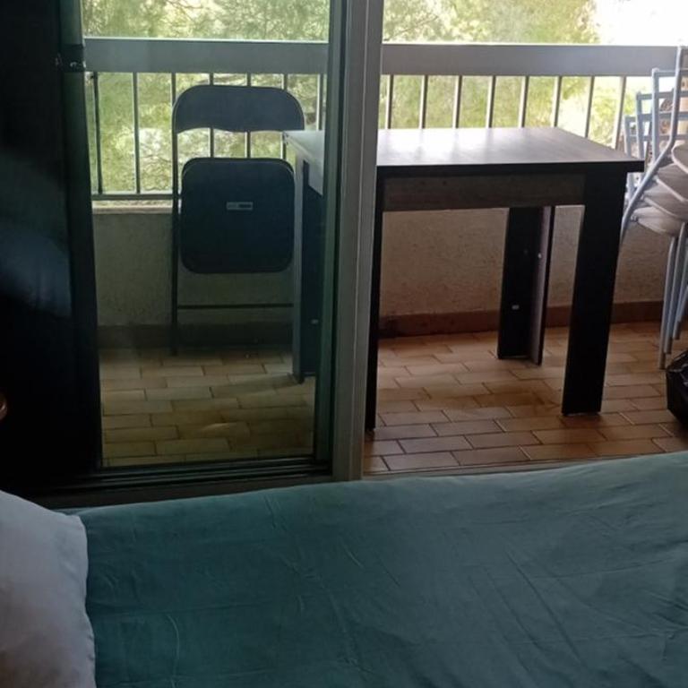 Appartement climatisé avec parking privé dans résidence les hautes vignes - Estudio - 2 niveles - 12
