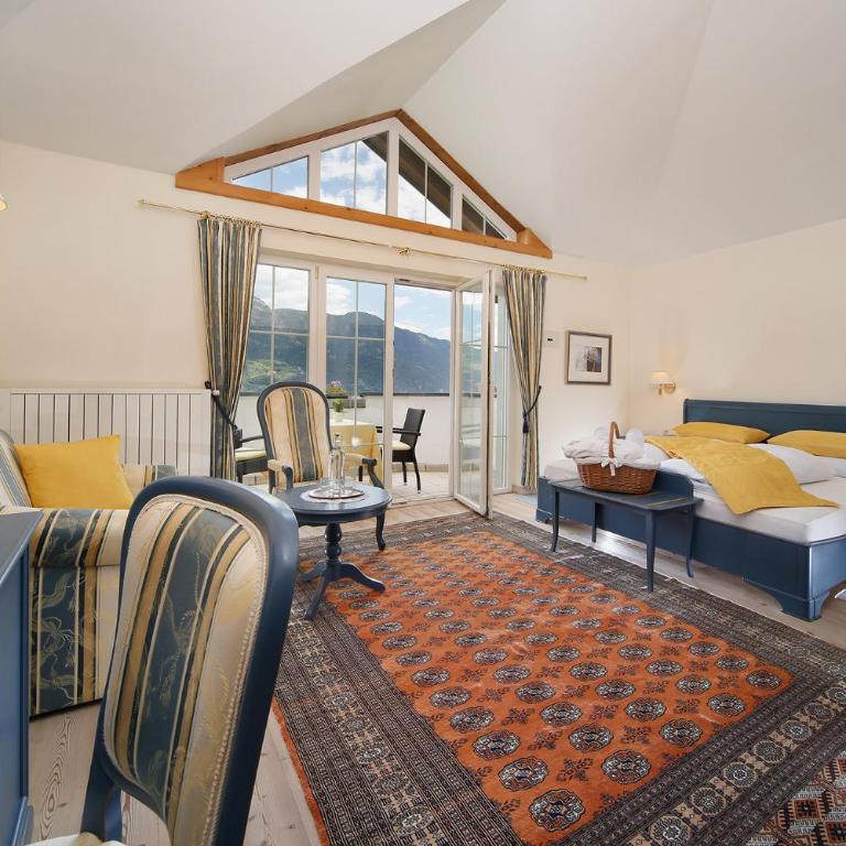 Landhaus Hotel Kristall - Deluxe Doppelzimmer mit Balkon - 3
