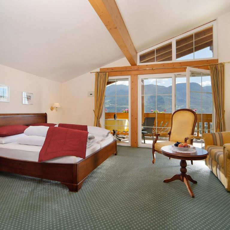 Landhaus Hotel Kristall - Deluxe Doppelzimmer mit Balkon - 2