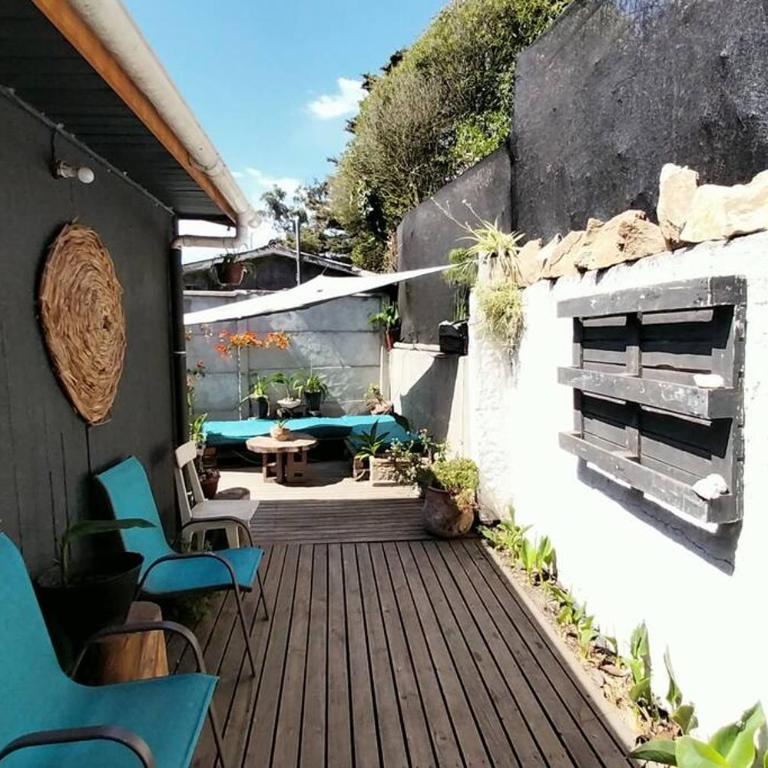 Casa soleada para cuatro personas, con patio, hamaca y parrilla - Two-Bedroom House - 7