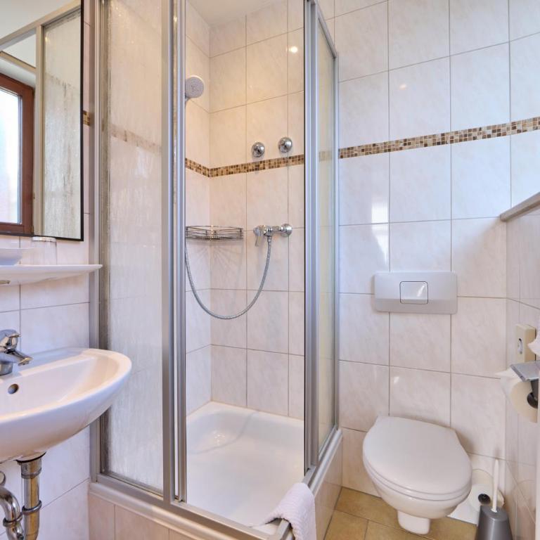 Hotel Vier Jahreszeiten - Doppelzimmer - 8
