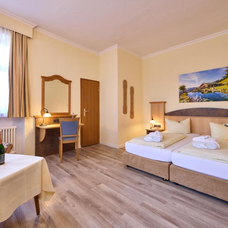 Hotel Vier Jahreszeiten - Doppelzimmer - 5