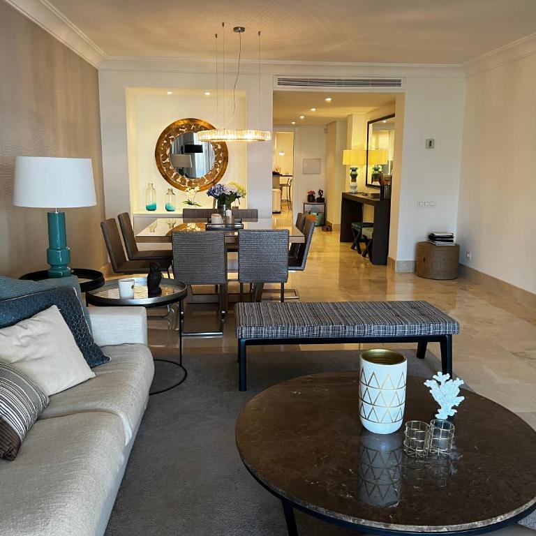 Appartement Rio Real Marbella - Two-Bedroom Apartment - 9