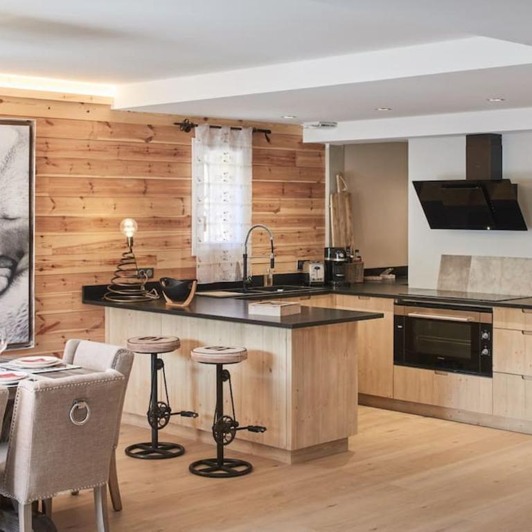 FRGK Chalet de Prestige Luxury Mountain Retreat & Ultra-Fast Wi-Fi - Chalet - 4