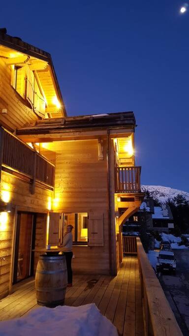 FRGK Chalet de Prestige Luxury Mountain Retreat & Ultra-Fast Wi-Fi - Chalet - 12