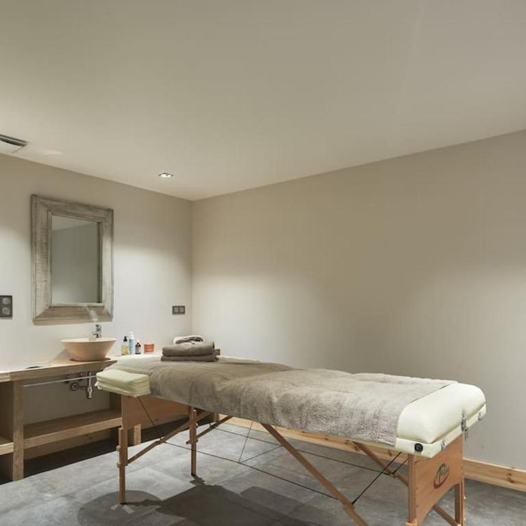 FRGK Chalet de Prestige Luxury Mountain Retreat & Ultra-Fast Wi-Fi - Chalet - 23