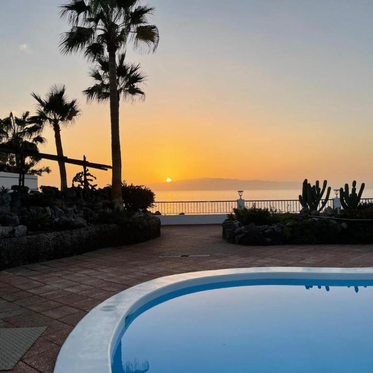 Luxury Oceanfront Apt in Villa - Next to Beach - One-Bedroom Apartment - 28