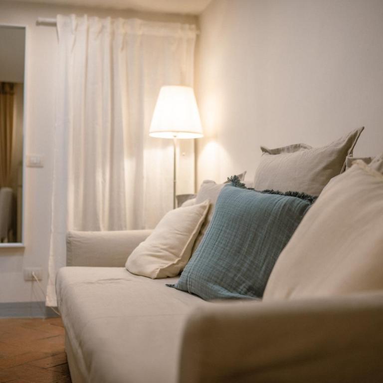 Azzurra Elegant Apartment - Appartamento con 2 Camere da Letto - 9