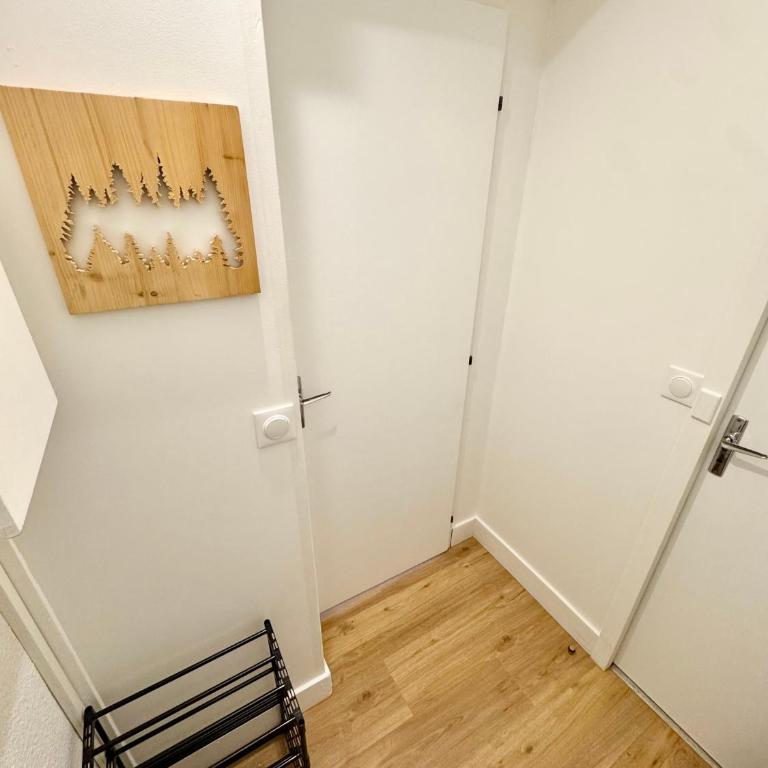 2 Pièces ISOLA 2000 - FRONT DE NEIGE - Appartement 1 Chambre - 24