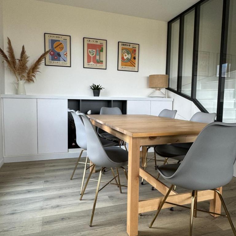 Duplex vue Disneyland , 3 chambres, 2 parkings - Appartamento con 3 Camere da Letto - 6