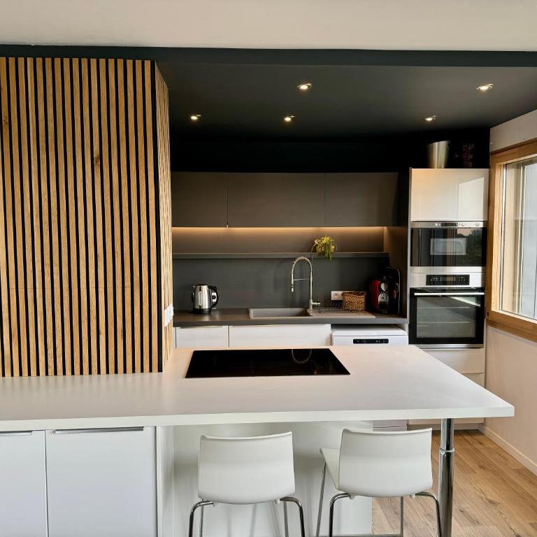 Duplex vue Disneyland , 3 chambres, 2 parkings - Appartamento con 3 Camere da Letto - 7