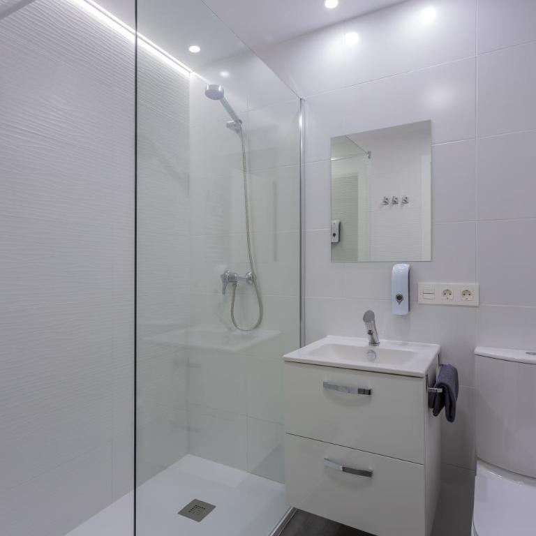 Centro de Granada, cerca de la Catedral - Two-Bedroom Apartment - 16