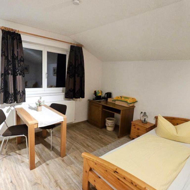 Haus Gabriele - Doppelzimmer - 12