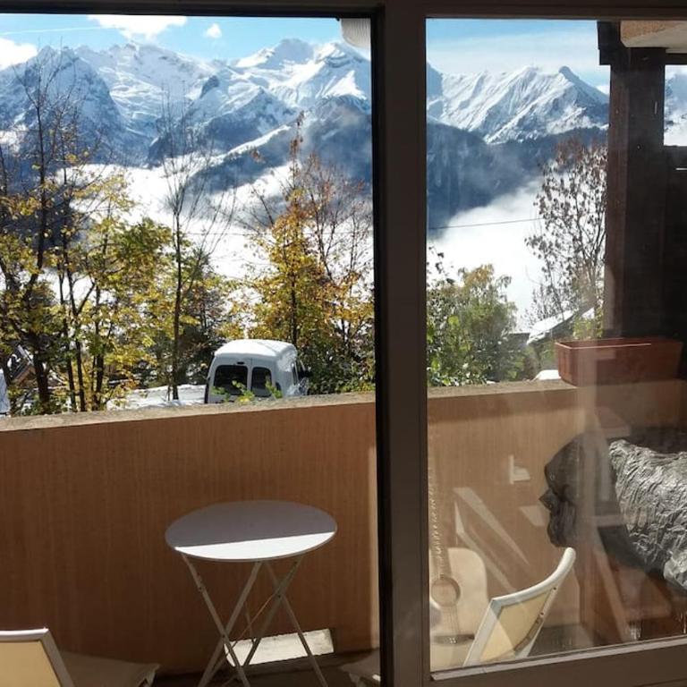 Duplex Huez 38m2 4 personnes - WiFi - à 50 m des pistes - Apartment mit 1 Schlafzimmer - 4