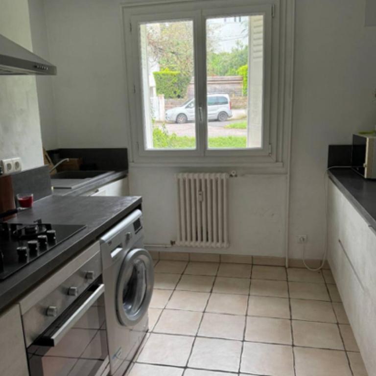 Appartement près de fourviere 65m2 - Appartement 2 Chambres avec Balcon - 2