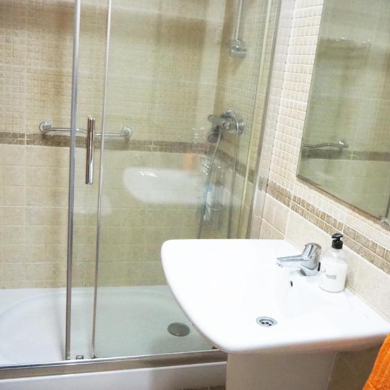 Apartamento grande a 3min playa - Apartamento - 12