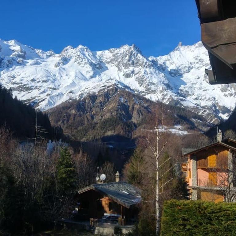 Mont Blanc View 2BR with Balcony & Parking - Casa con 2 Camere da Letto - 19