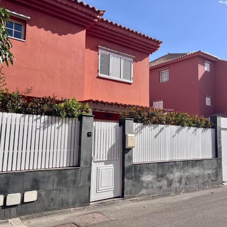 Doral Paradise Gran Canaria - Three-Bedroom House - 2