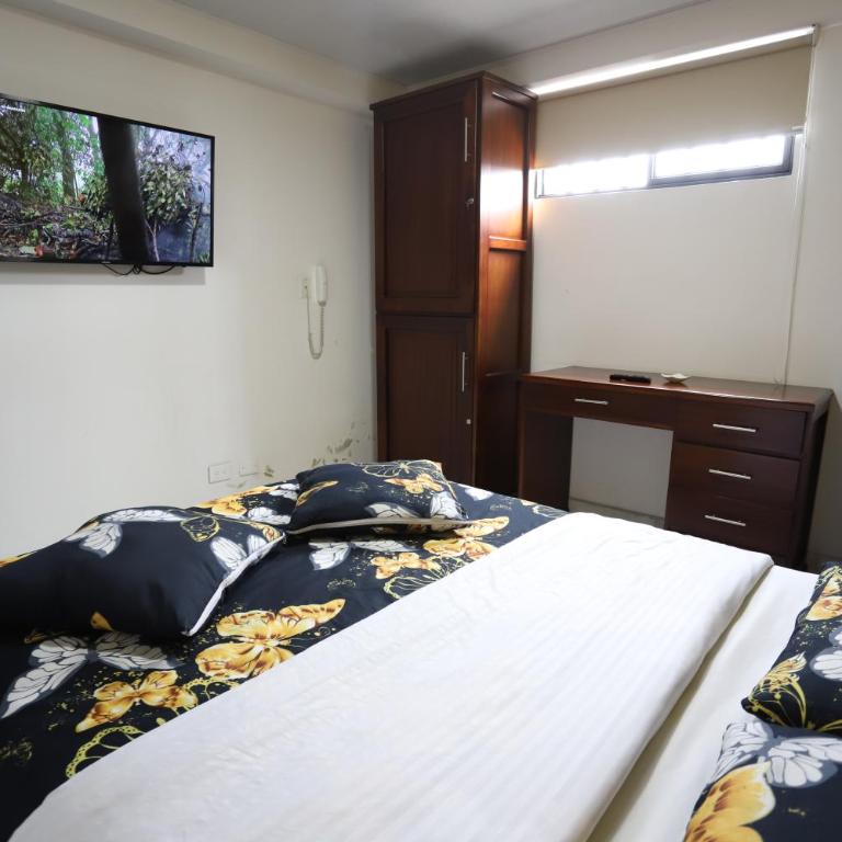 Hôtel d’lyon - Deluxe Queen Room - 7