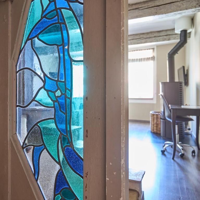 Les Bellevue Cité Trivalle "3 Apartments, 1 with Terrace & Private Parking, Aircon, WiFi, 500m from Cité, free public car park 200m" - Ferienhaus - 41