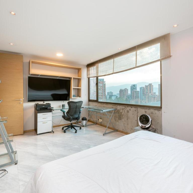 Penthouses each with Private Sky Bar & Jacuzzi in Medellin - Apartamento de 3 dormitorios - 11