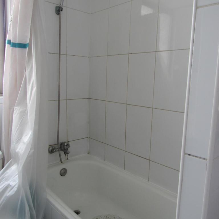 Dpto un ambiente a 2 cuadras del metro Univ Catolica - Apartamento de 1 dormitorio - 9