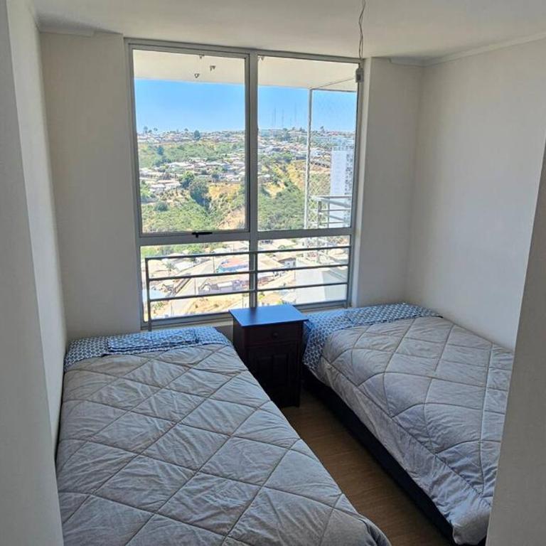 Departamento familiar con vista - Two-Bedroom Apartment - 4