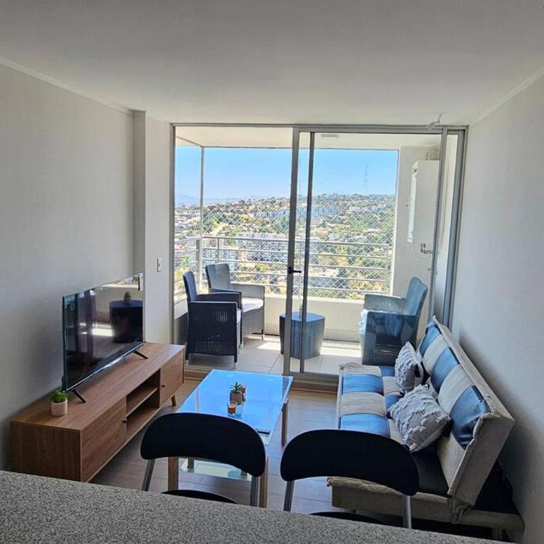 Departamento familiar con vista - Two-Bedroom Apartment - 8