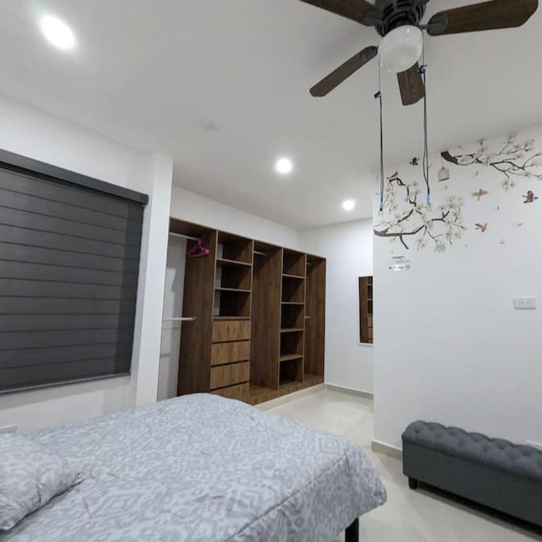 Preciosa Casa en Mérida, 2 Habitaciones, Excelente Ubicación, AC, Alberca, Asador y Estacionamiento - Two-Bedroom House - 22
