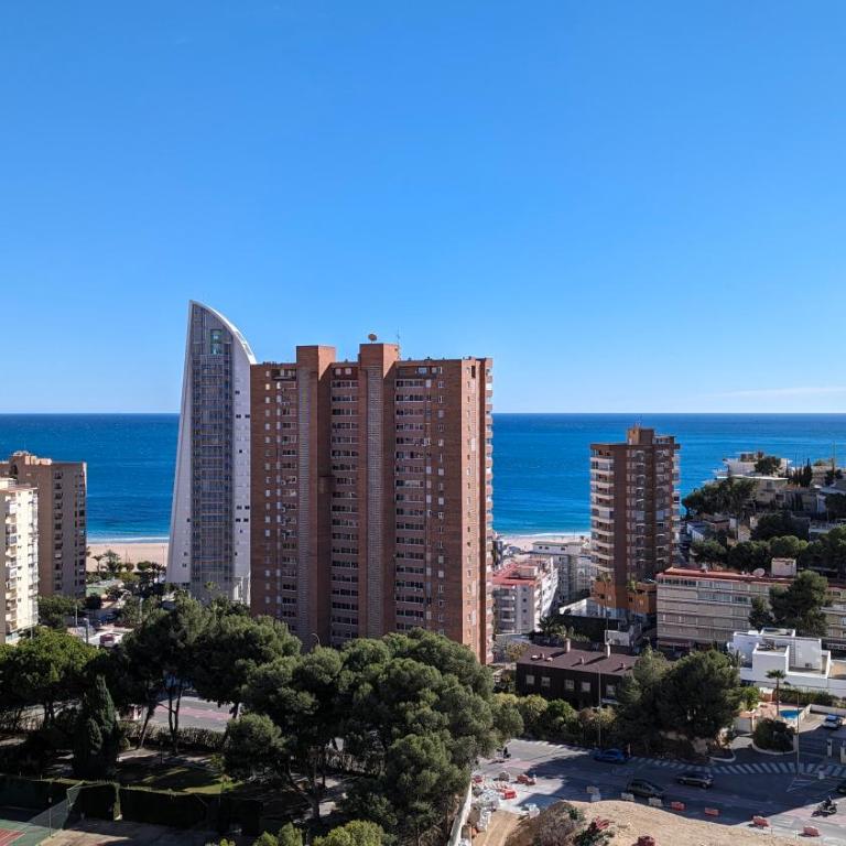 BENIDORM BEACH sea & sky apartment - Apartamento de 2 dormitorios con terraza y vistas al mar - 17