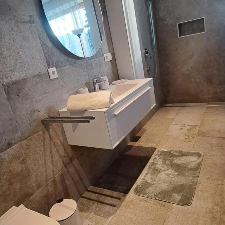 Sonnige und ruhige Wohnung in Innsbruck - Stadtrand - Apartment mit 2 Schlafzimmern - 22