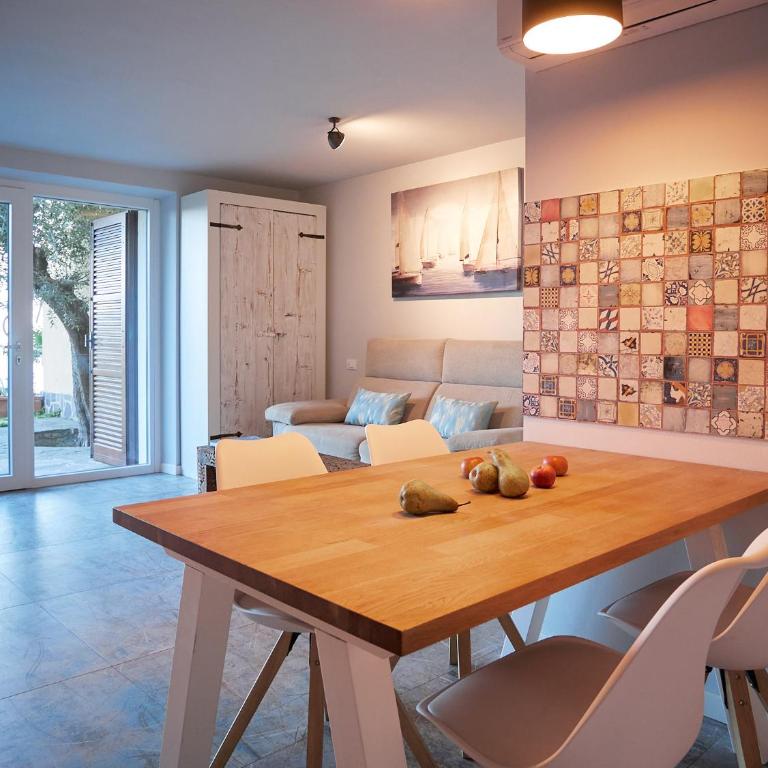 RedHouse Benaco - Appartamento con 1 Camera da Letto - 45